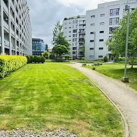 Apartment Wygodna Kawalerka Grojecka 194 Warsaw